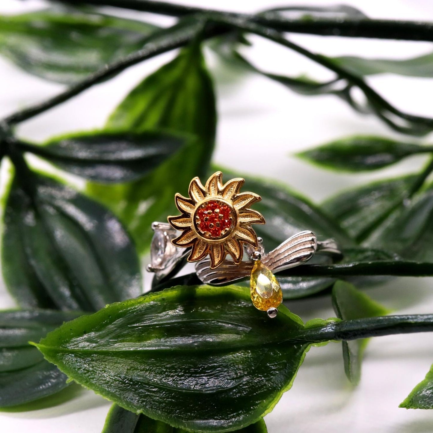 Anxiety Ring (Draairing Zonnebloem en Bij) Zilver 925 sfeer afbeelding