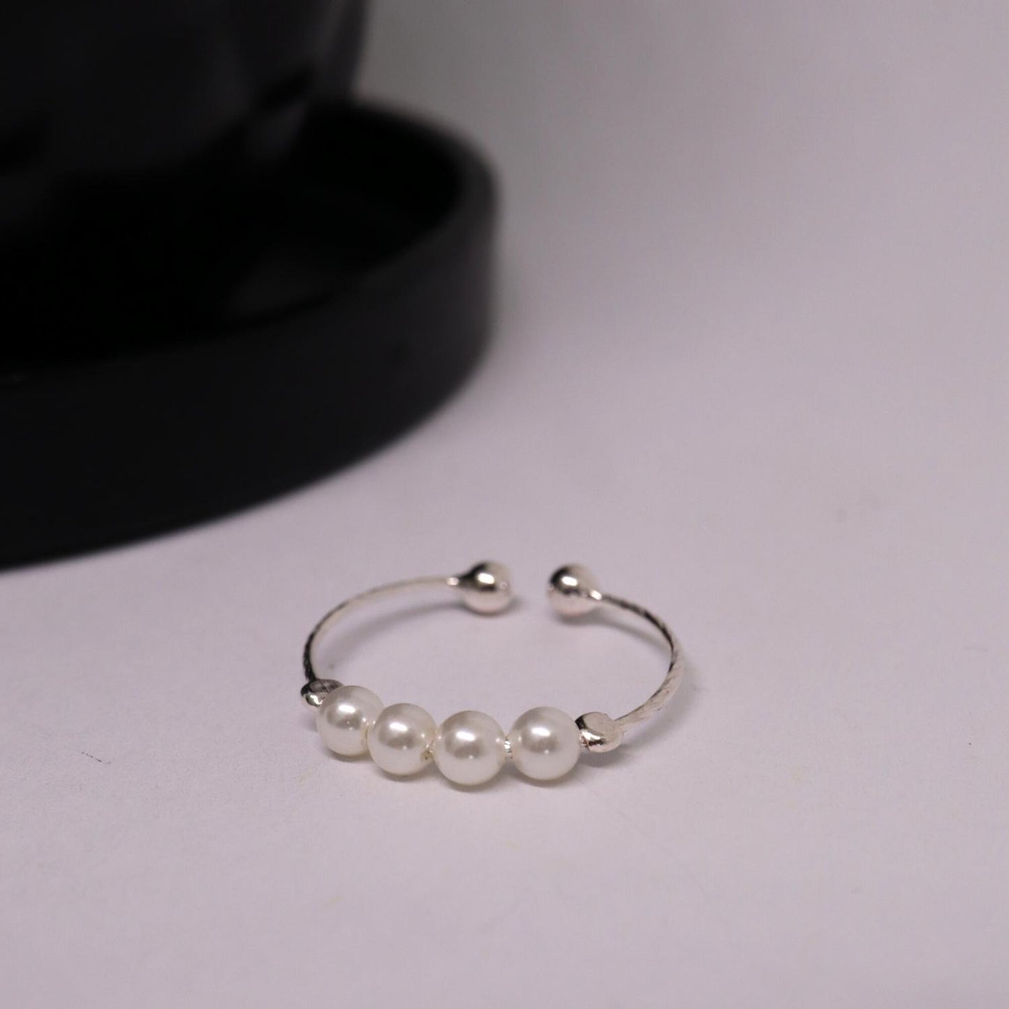 Anxiety Ring (parel) zilver 925 Sfeerbeeld